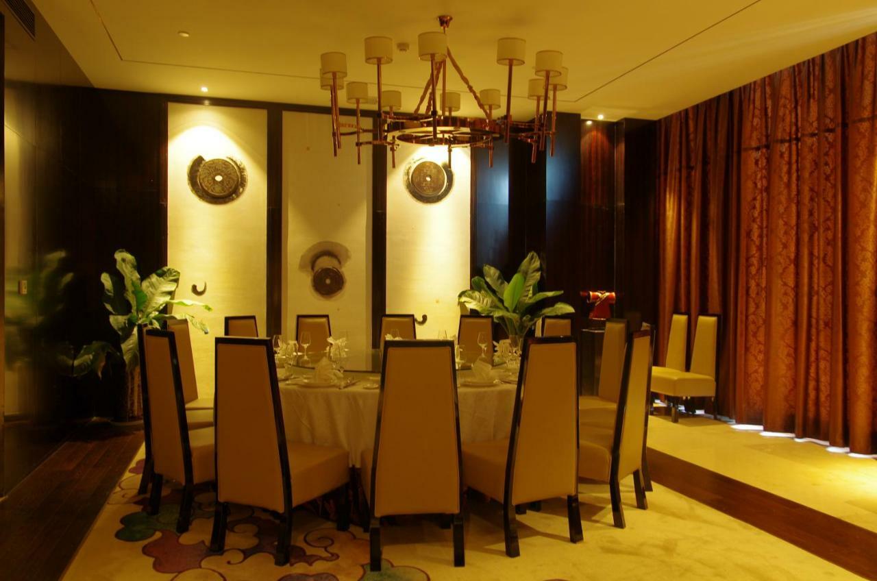 Argyle Grand Hotel Xingyi  Εξωτερικό φωτογραφία