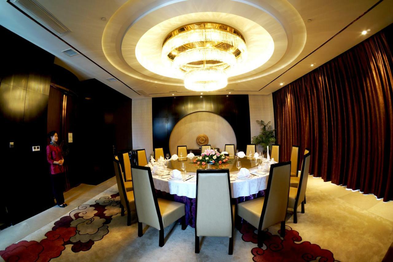 Argyle Grand Hotel Xingyi  Εξωτερικό φωτογραφία